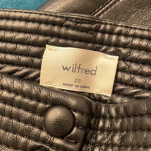 wilfred aritzia vegan pants - Picture 6 of 6